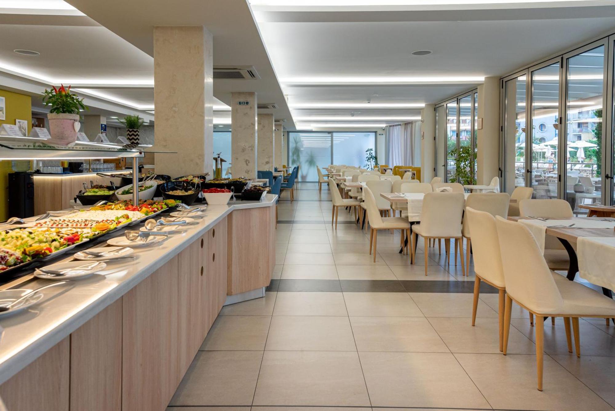 Belvedere Hotel - All inclusive Primorsko Esterno foto